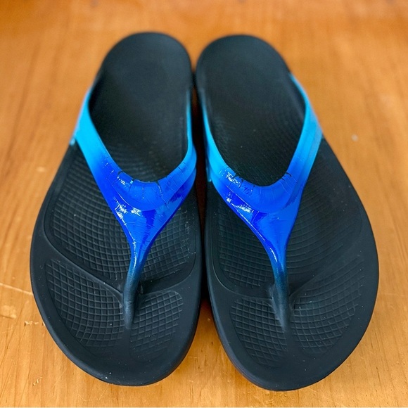 OOFOS Women's OOlala Luxe Recovery Slide Sandals | Size 10 (EU 41) - Picture 3 of 8